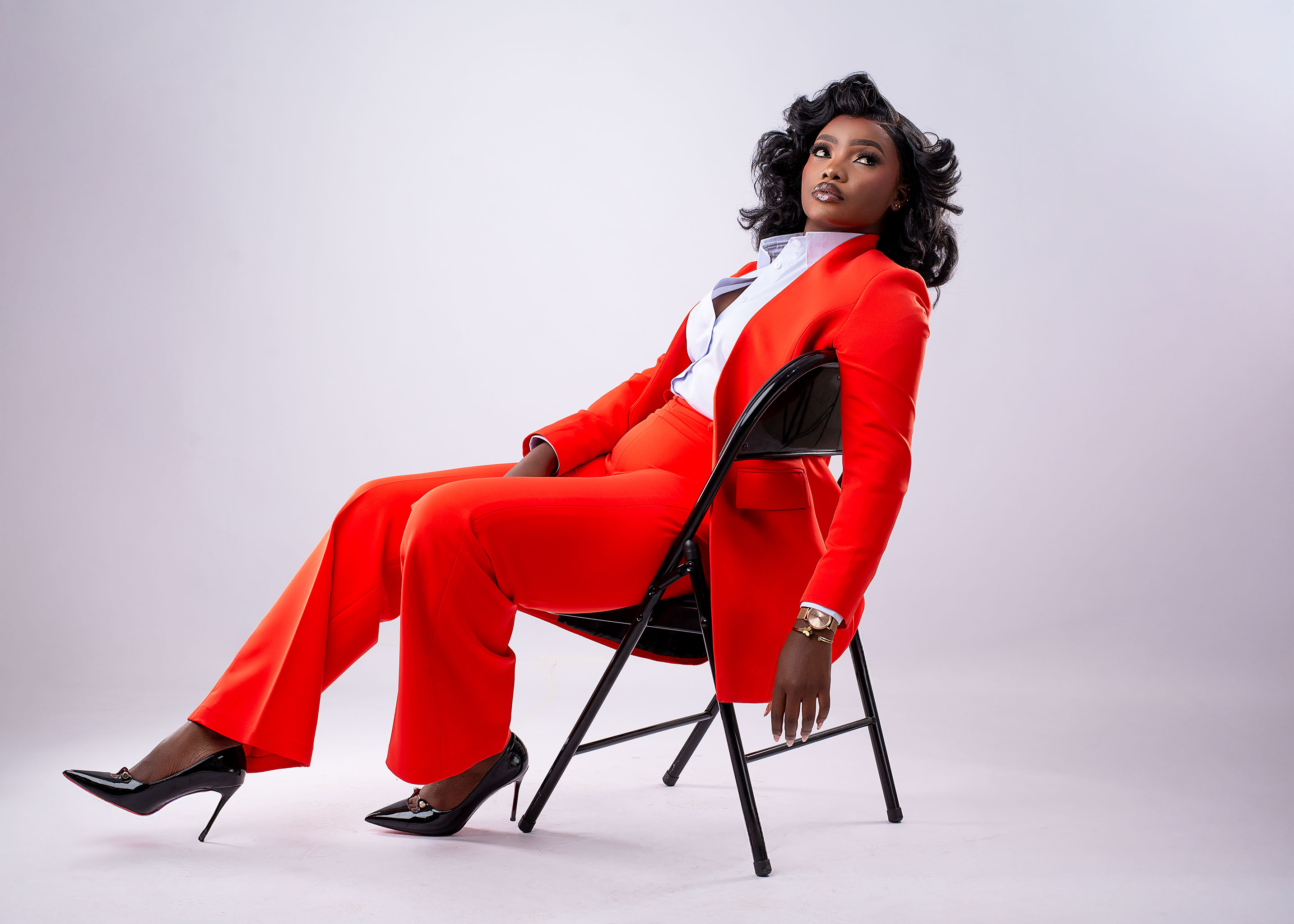 ORLI - LAVA SUIT thumbnail 2