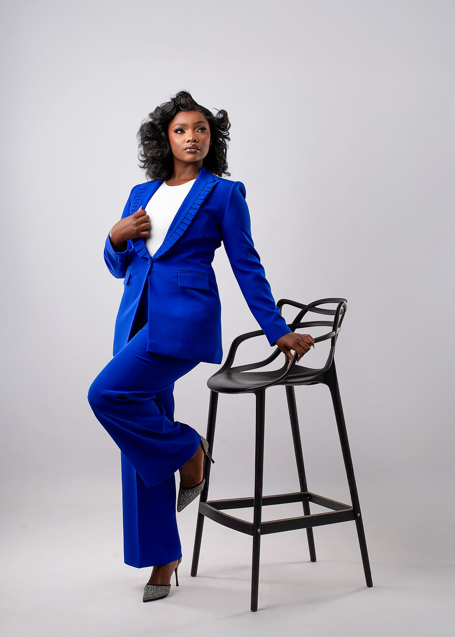 ORLI - ROYALÉ SUIT thumbnail 4