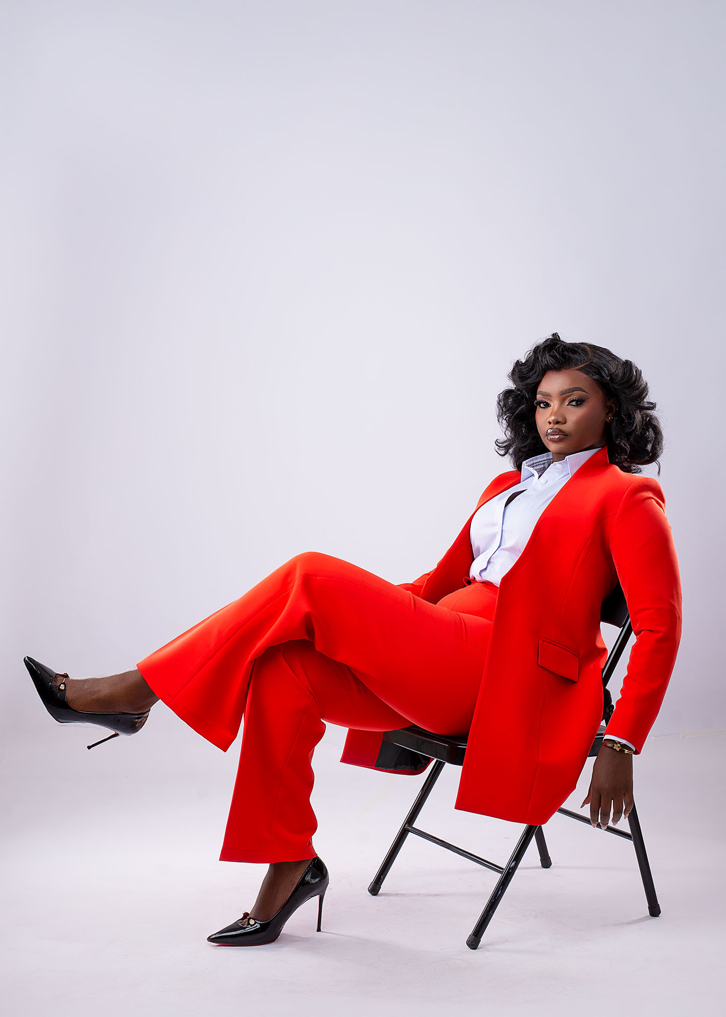 ORLI - LAVA SUIT thumbnail 5